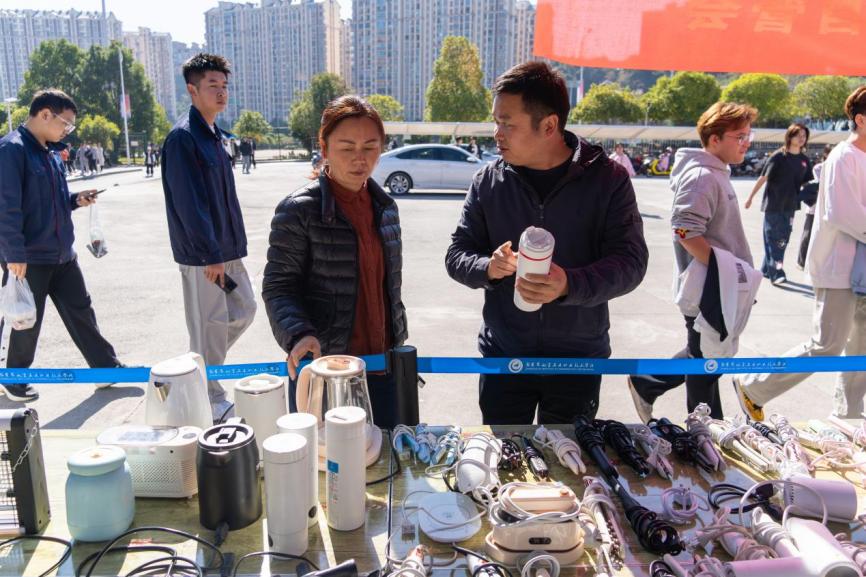 caa5d07a8277244a55e422c3de1b893e