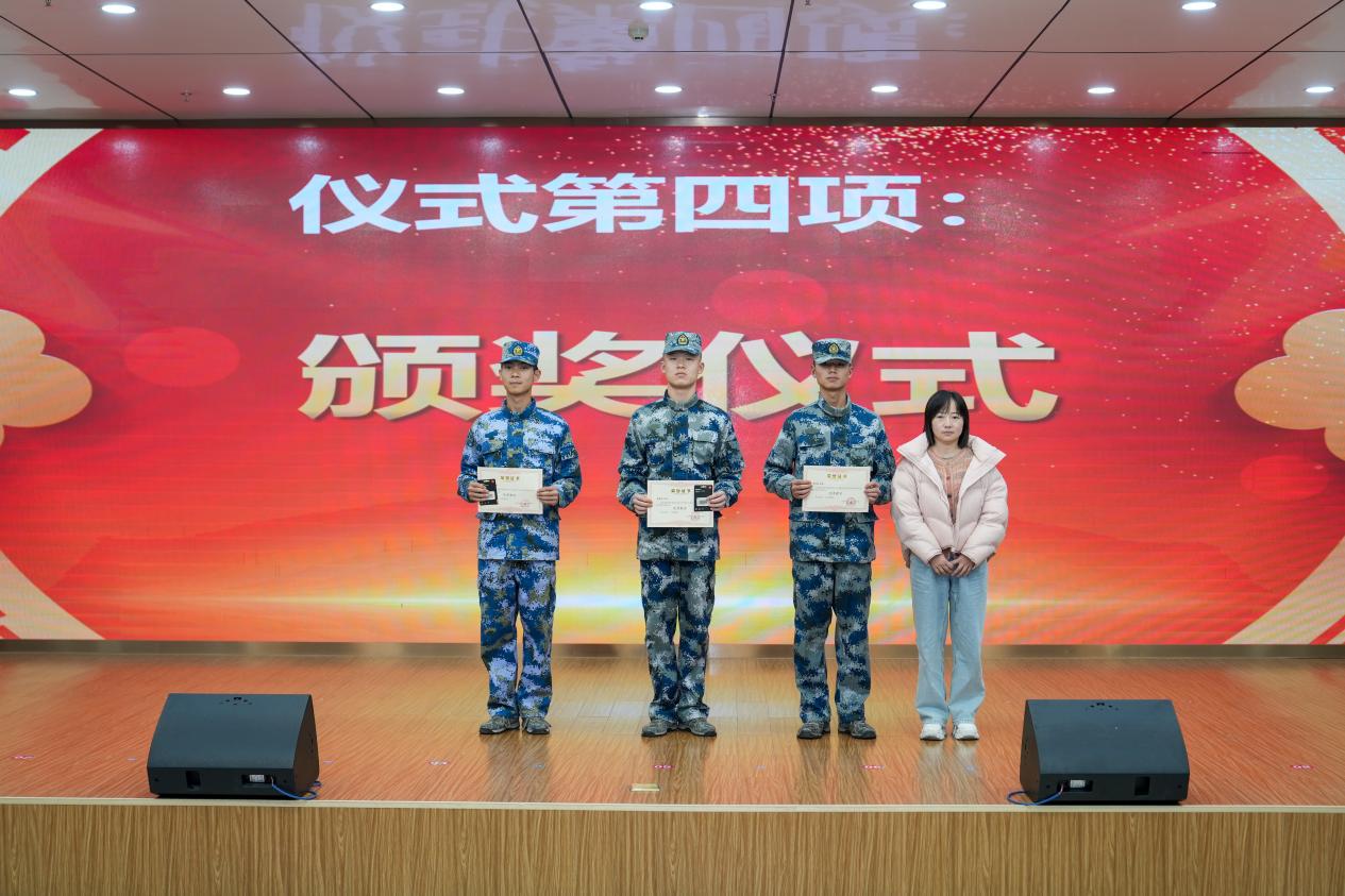 f8bc3220d4150c57c2f28567201564ff