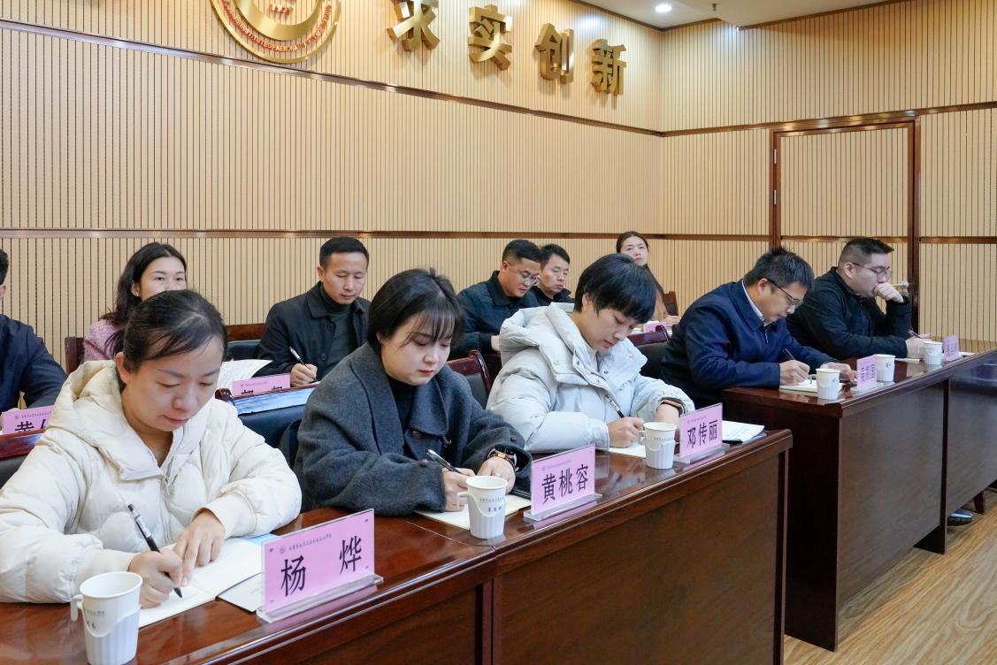 7358ada65e8a43aeac681cb7f35b3249