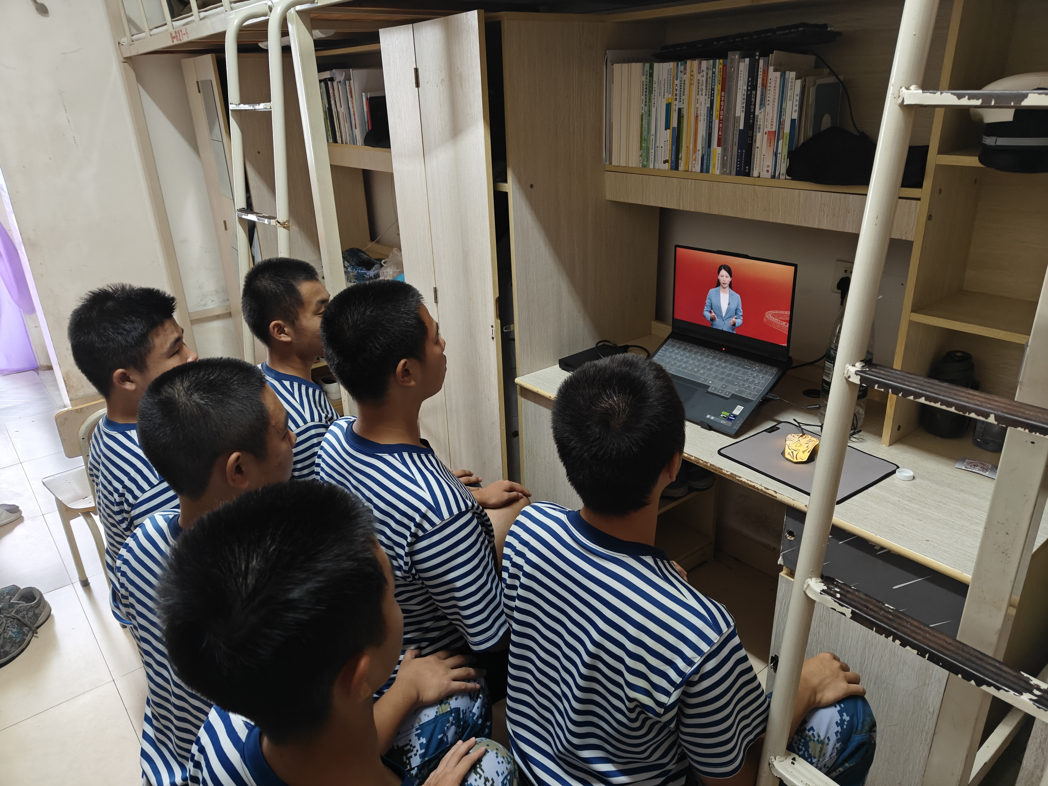 图片7(1).png 图片7(1).png