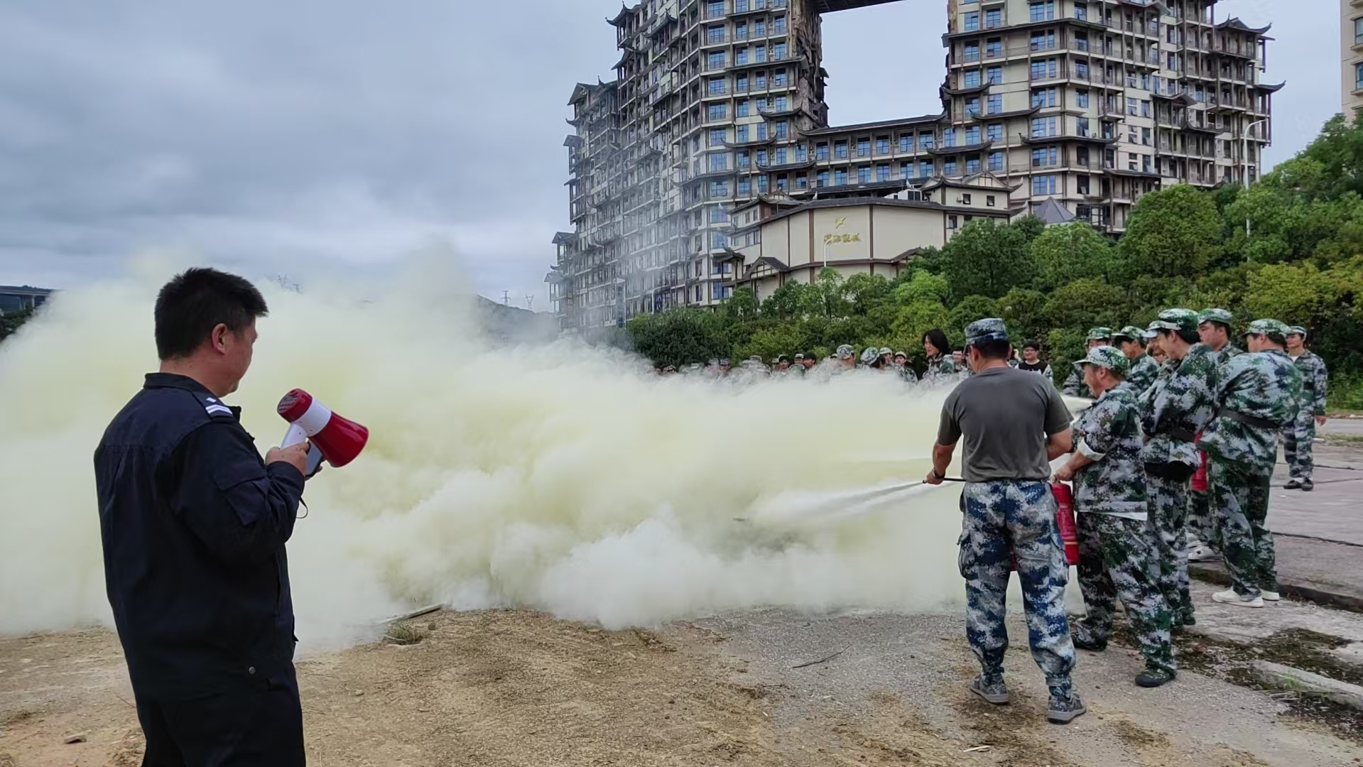 图片15.png 图片15.png