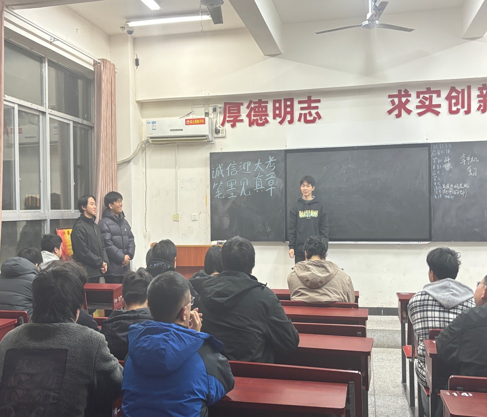 C:\Users\李德\Documents\WeChat Files\wxid_1yxwhkppaquj22\FileStorage\Temp\1f41803735845cee9bdfb8ee9daea89.jpg